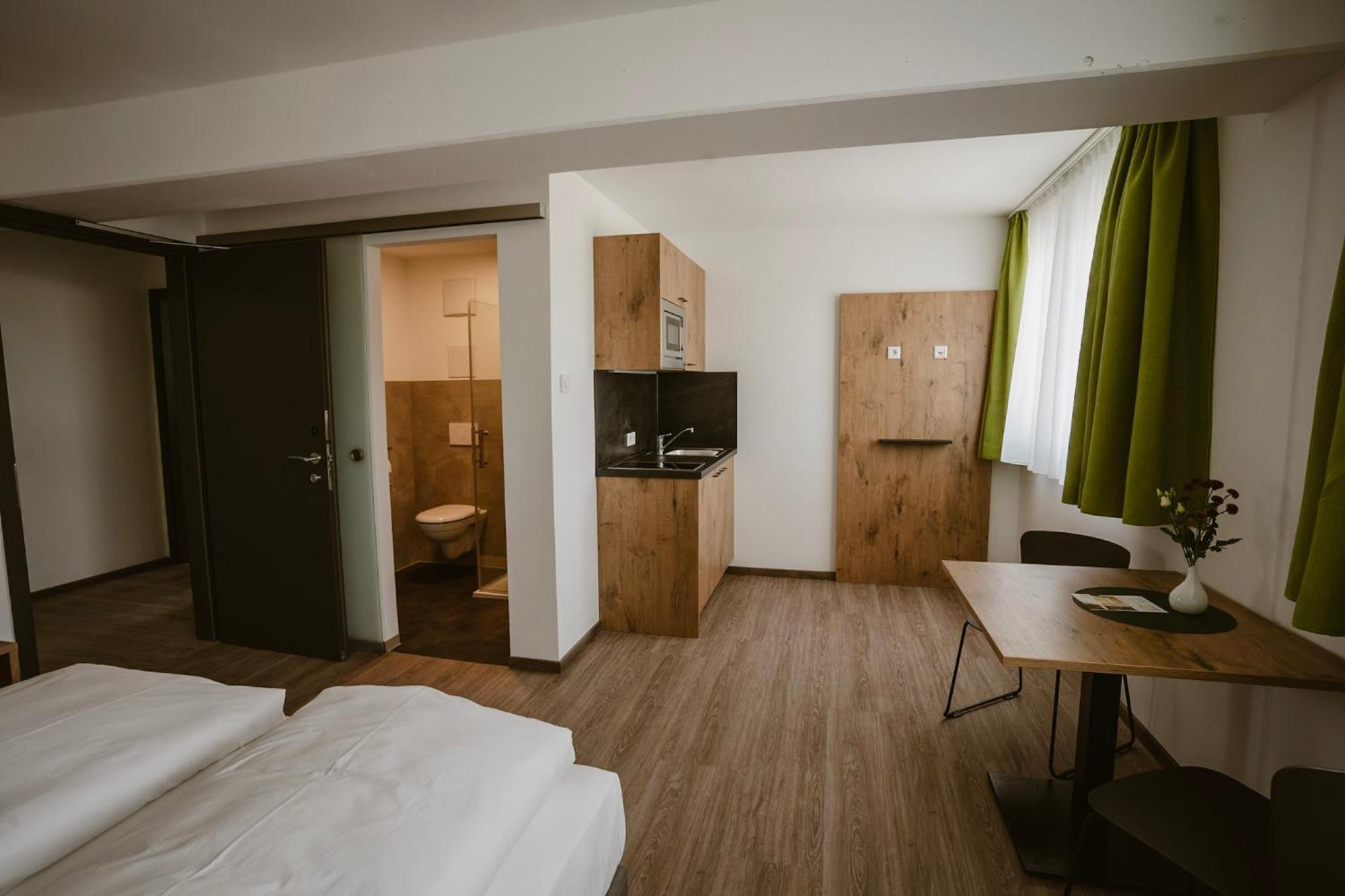 Motel Sleep Inn Toging am Inn Kültér fotó