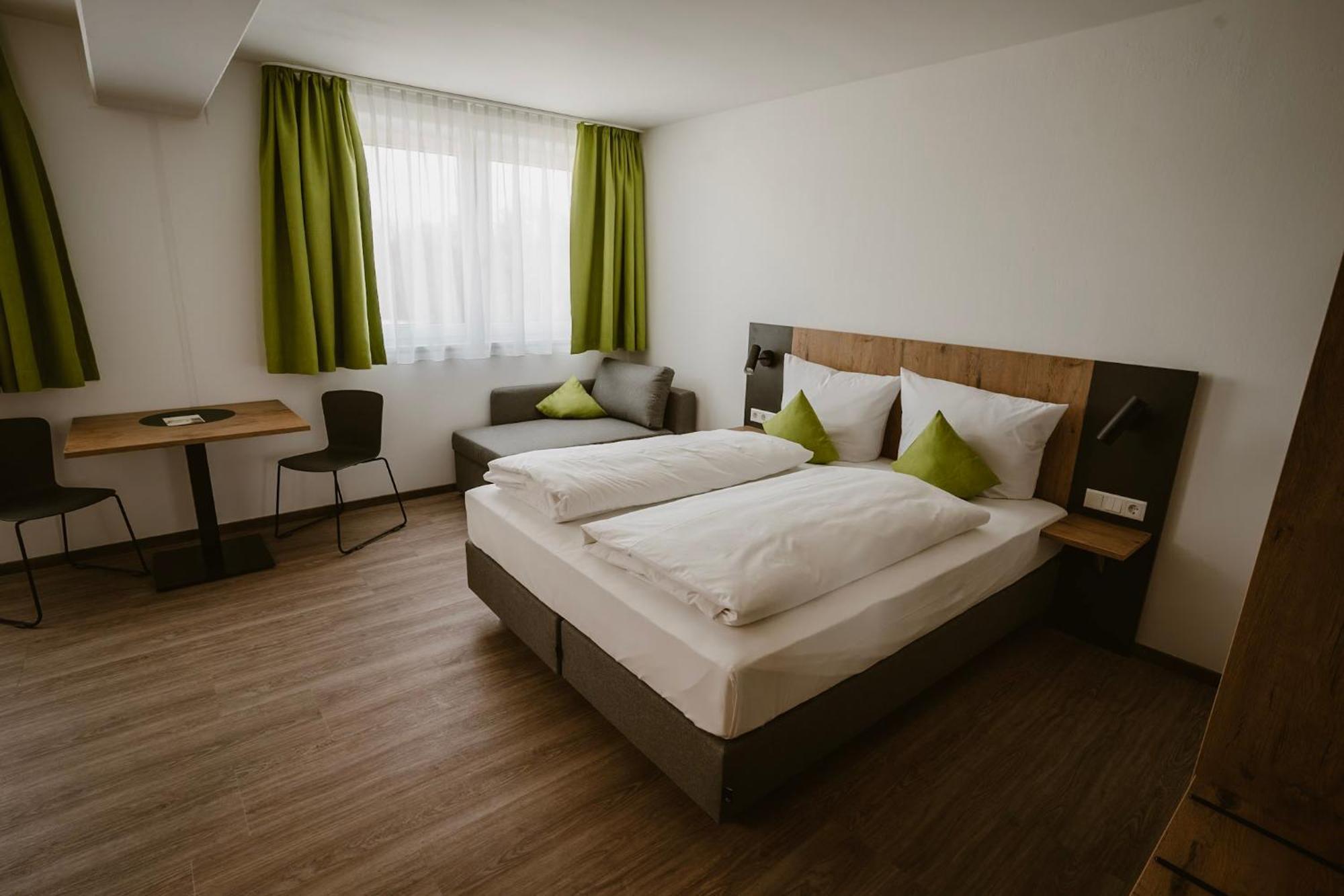 Motel Sleep Inn Toging am Inn Kültér fotó