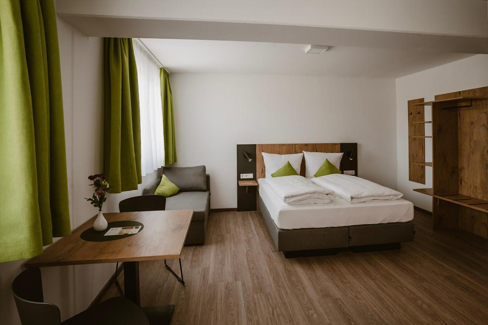 Motel Sleep Inn Toging am Inn Kültér fotó